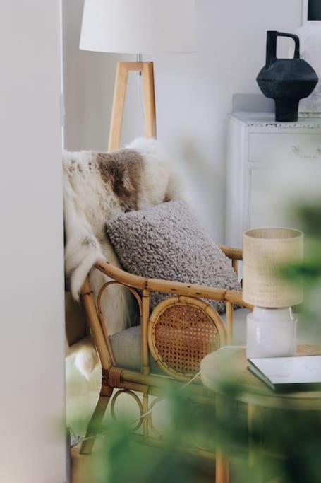 'The Studio' Designer, Seaside Cottage Crawfordsburn Exterior foto
