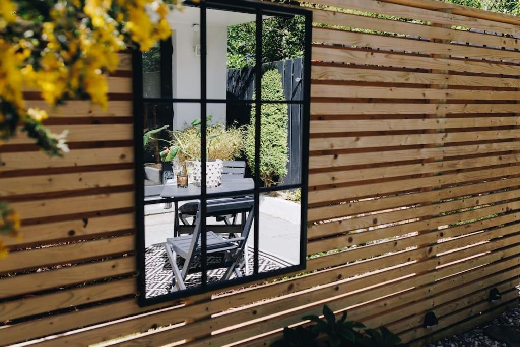 'The Studio' Designer, Seaside Cottage Crawfordsburn Exterior foto